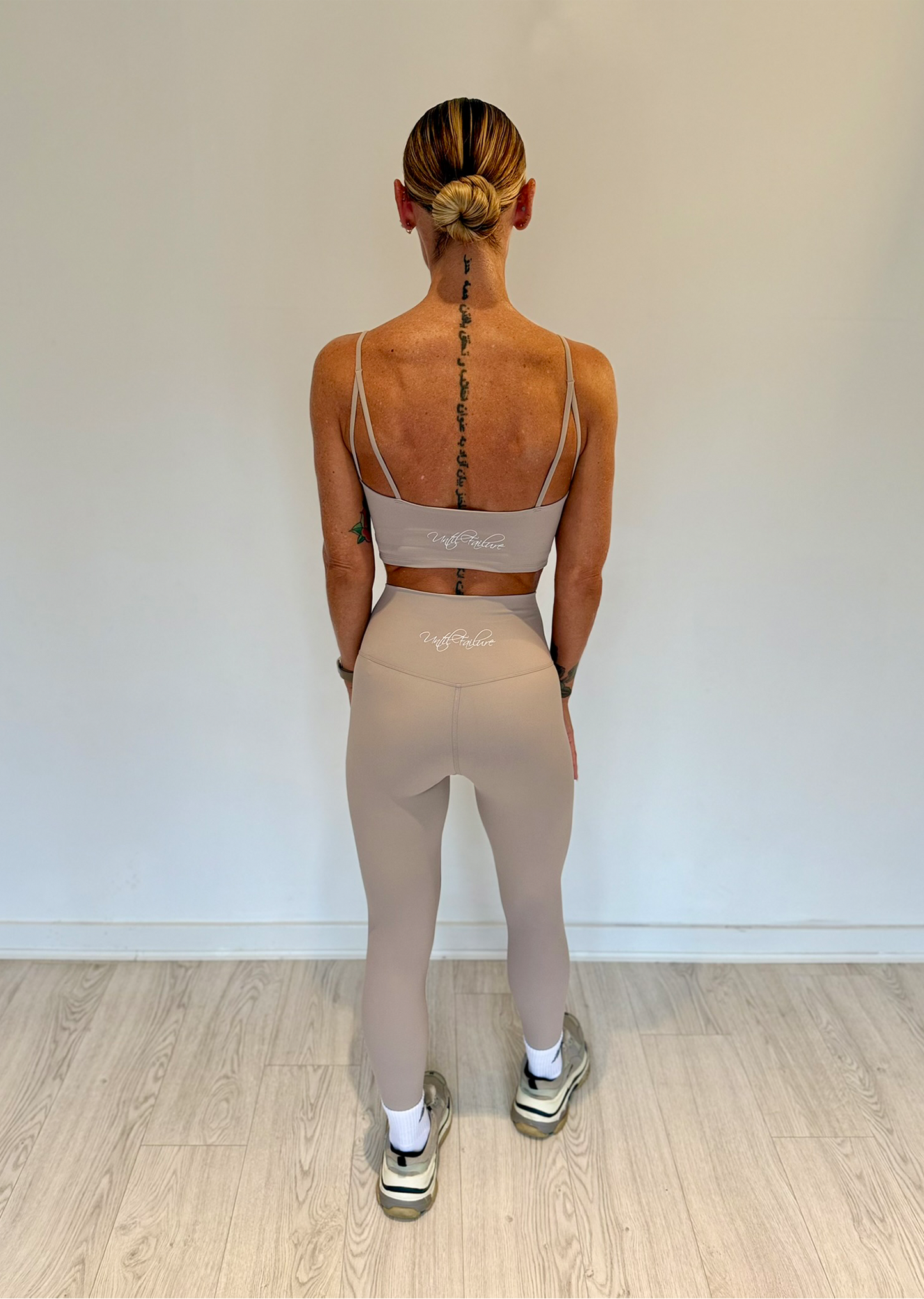 Luxe Leggings - UntilFailure Script